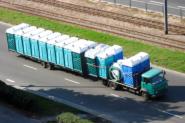 Best Sanitation services for porta potties  in Woodsi East, DE